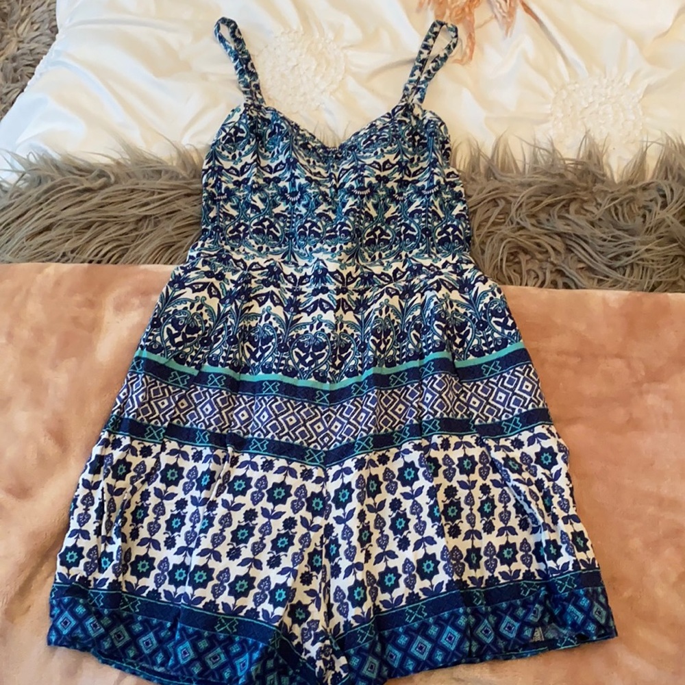 Hollister romper